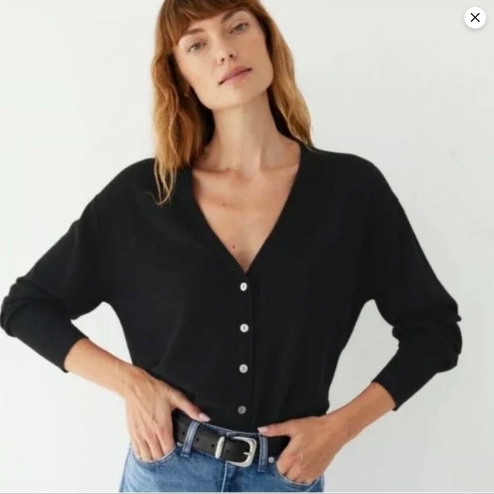 AYR Women's The Airport Cardigan Black- Large